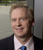 Steven Davis, Dean