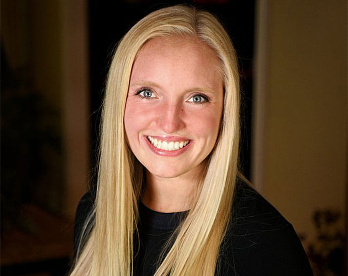 Anna Zumwinkle headshot