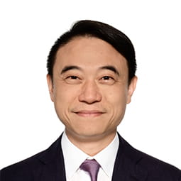 Chicago Booth Executive MBA Student Billie Lau