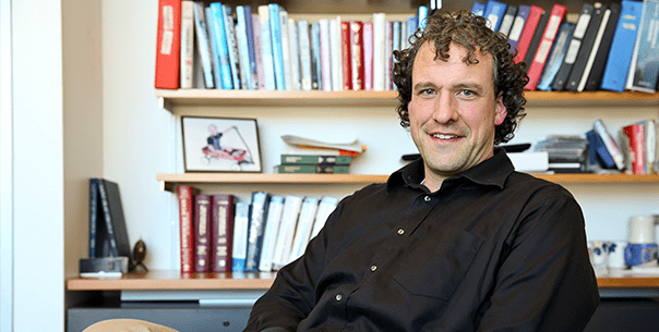 Booth Professor Nick Epley