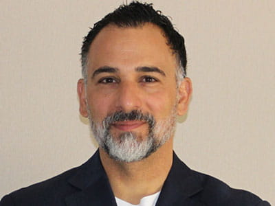 Nasser Alassad headshot