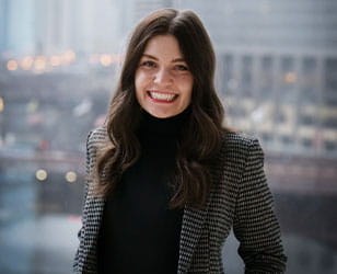 Elise Clark headshot