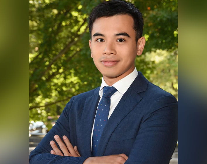 Nam Nguyen headshot