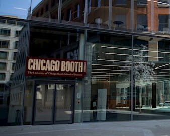 Entrance to Chicago Booth London Building