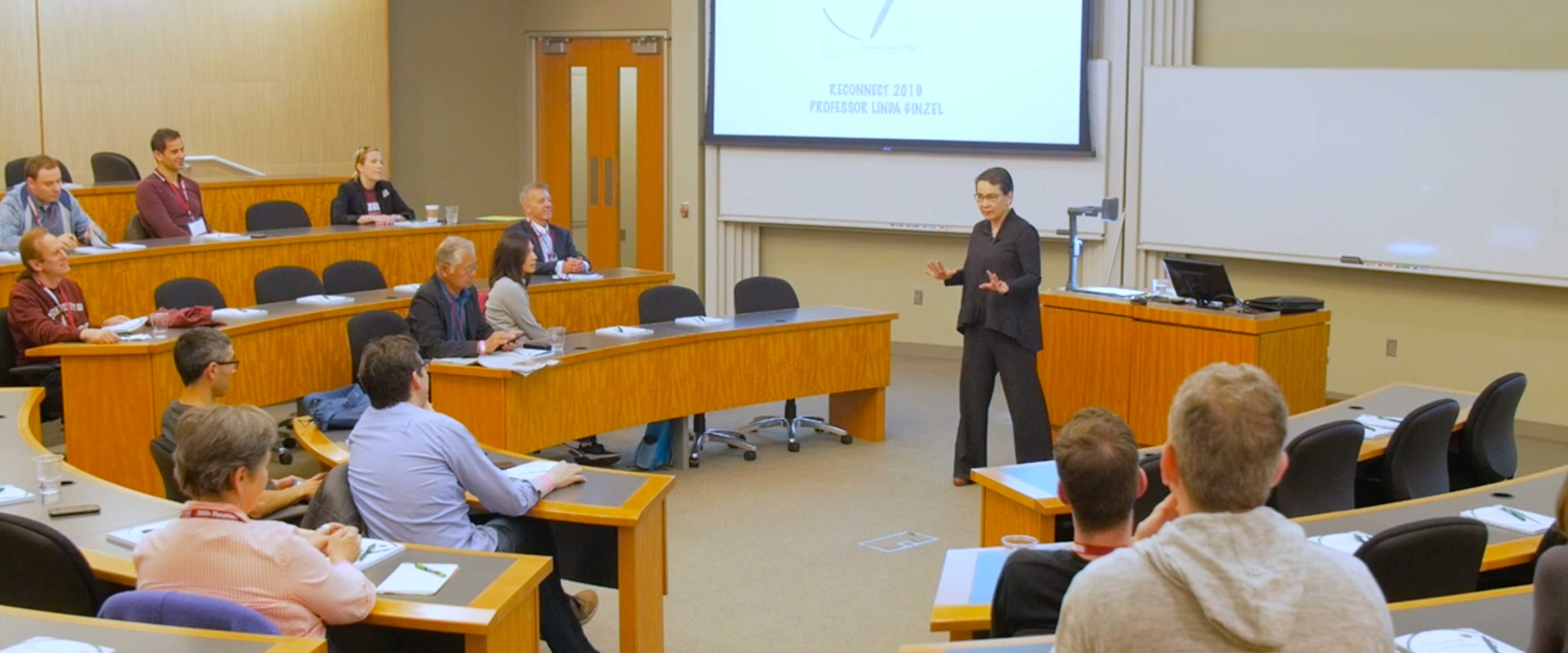 Chicago Booth professor Linda Ginzel teaching a class