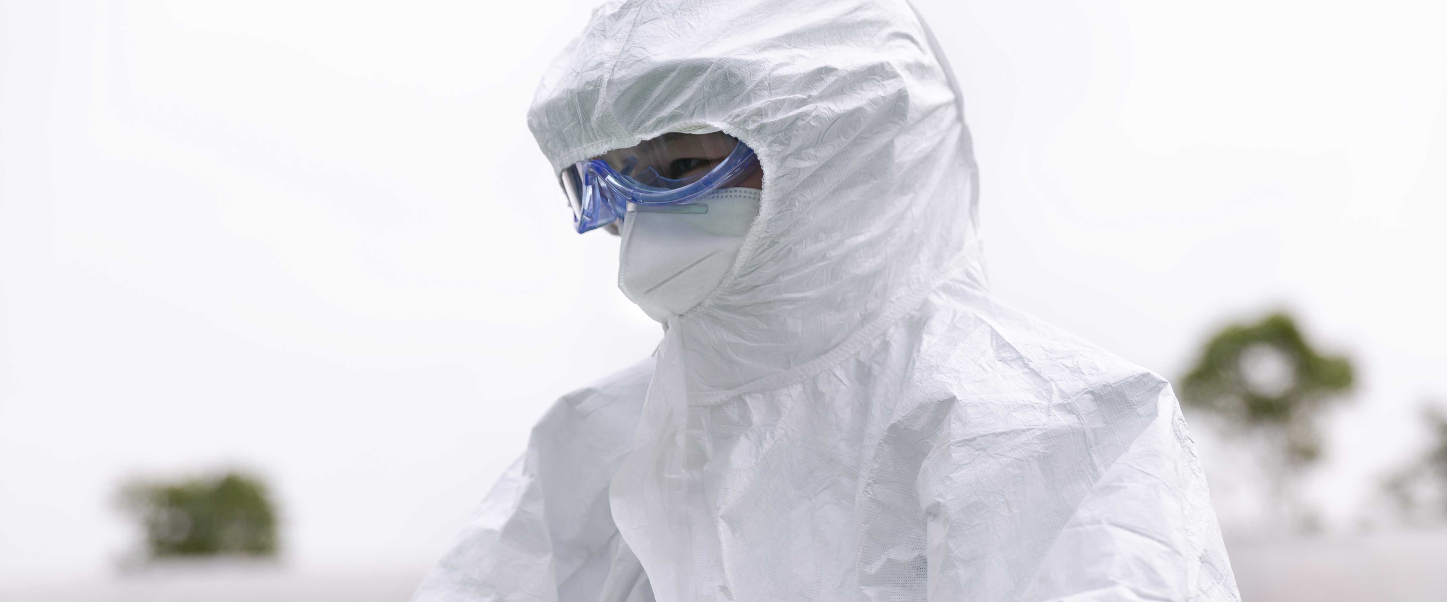 Healthcare worker in PPE