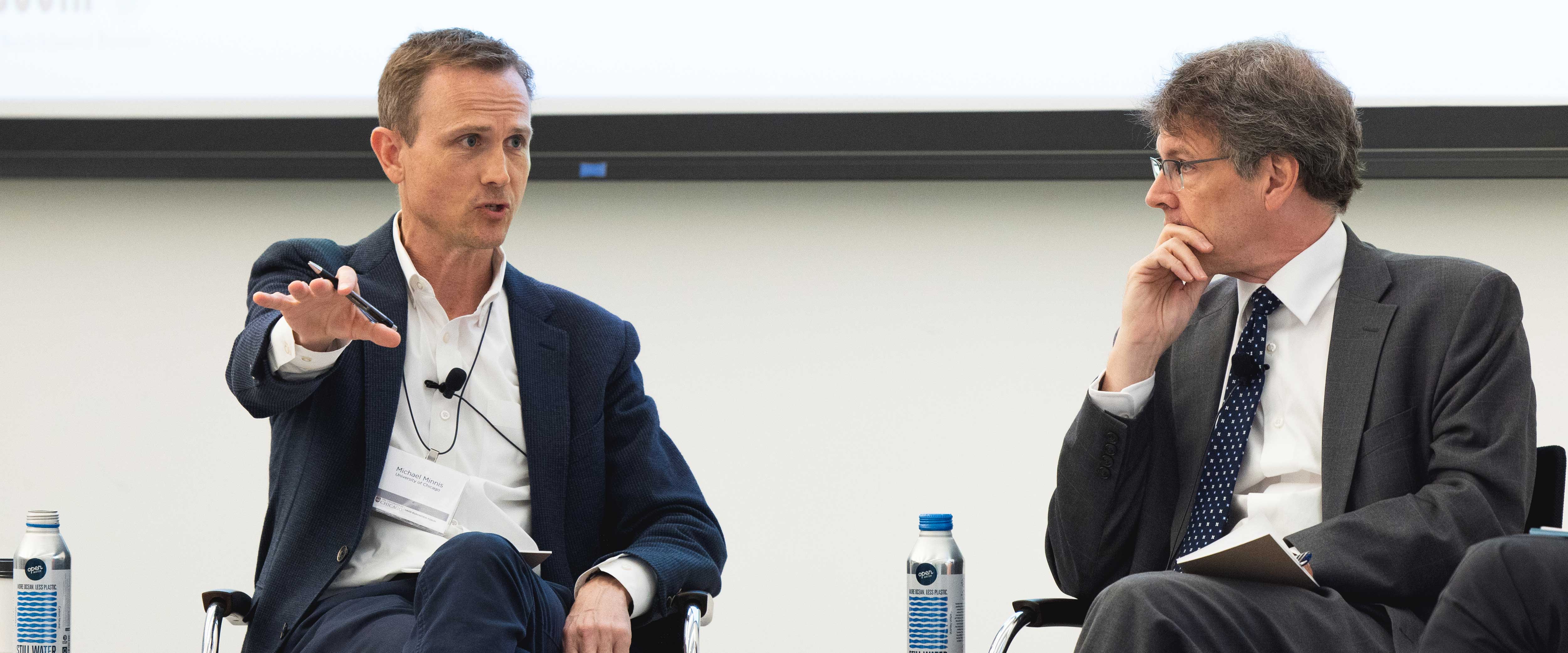 Mike Minnis speaking at a symposium