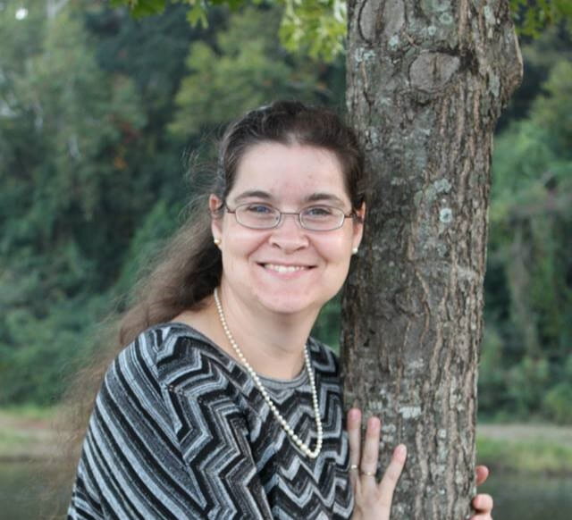 Rebecca Covey headshot