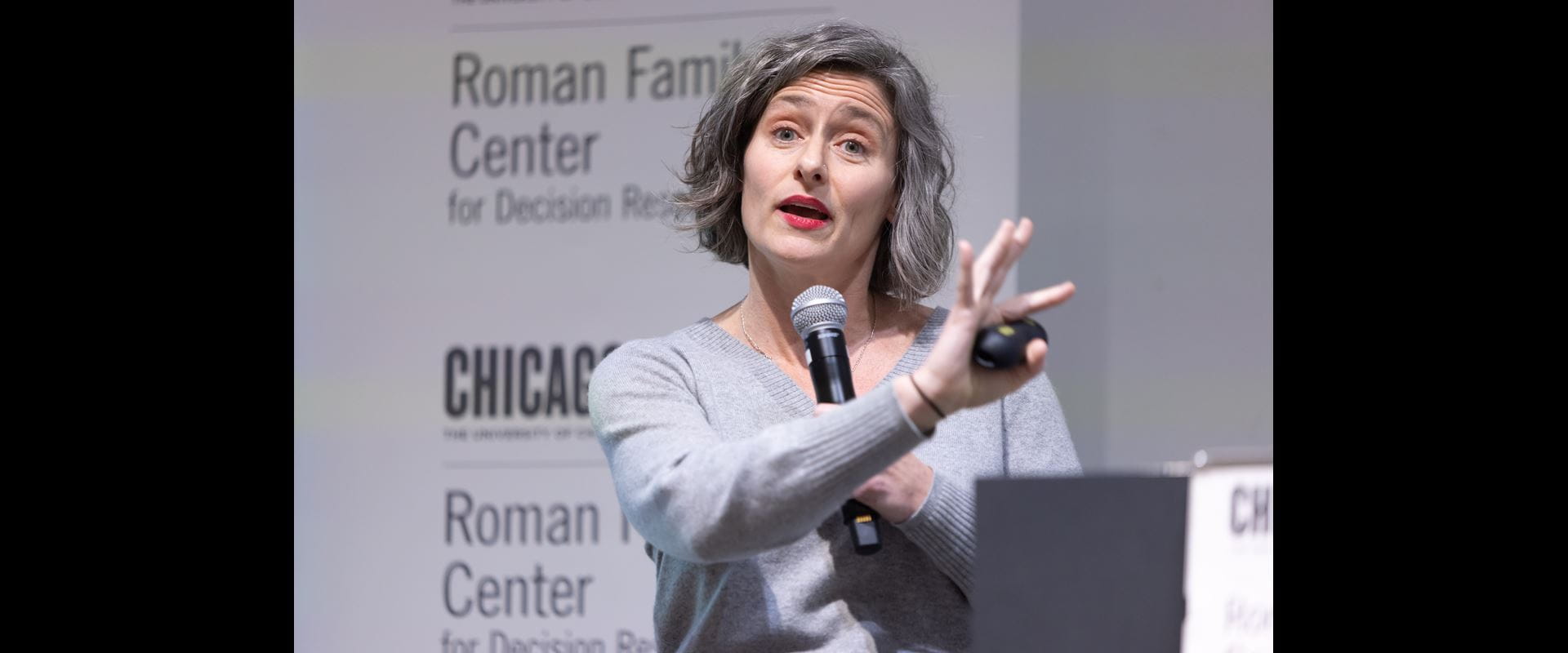 Think Better with Betsy Levy Paluck - Roman Family Center | Chicago Booth