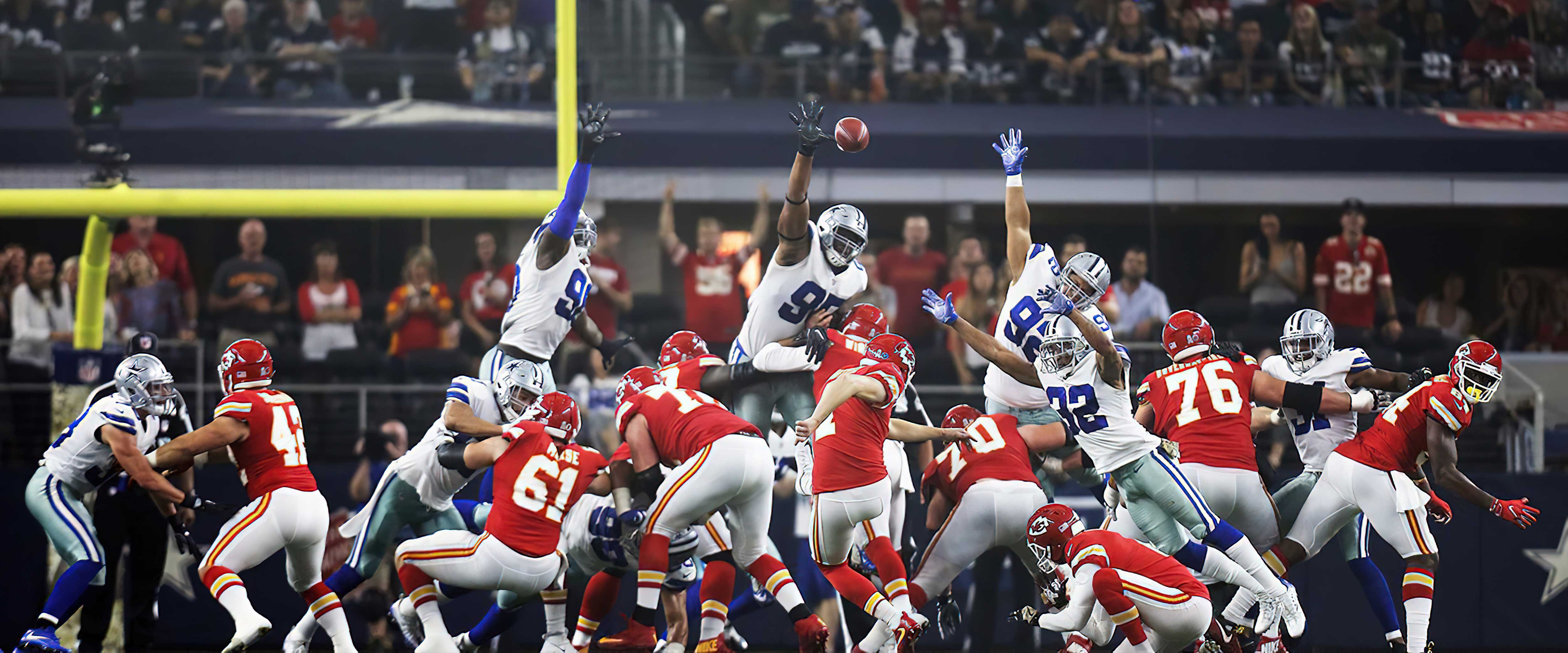 Kansas City Chiefs field goal attempt blocked by Dallas Cowboys
