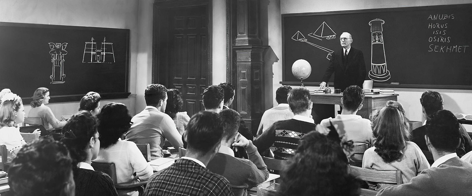 In Praise Of Versatile Skills Chicago Booth Review in-praise-of-versatile-skills-chicago-booth-review