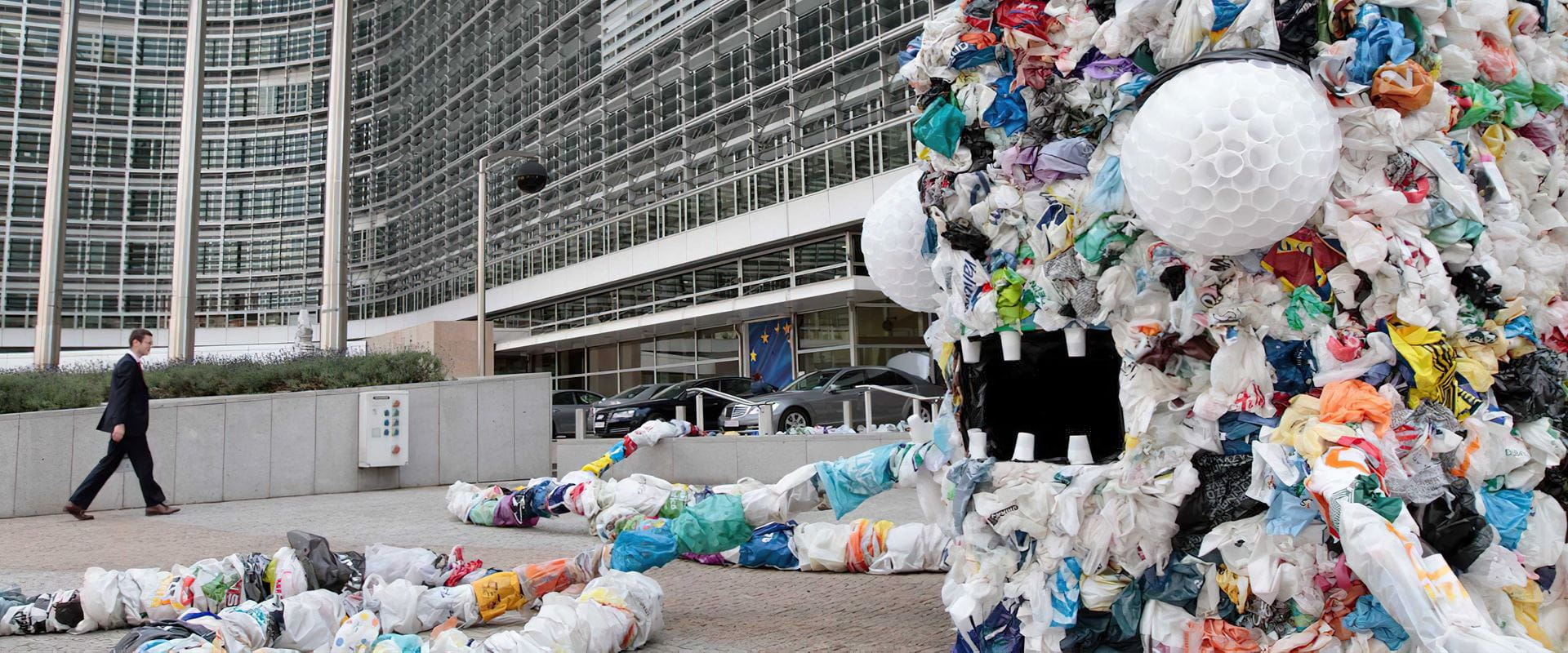 Why Banning Plastic Bags Doesn’t Work as Intended Chicago Booth Review