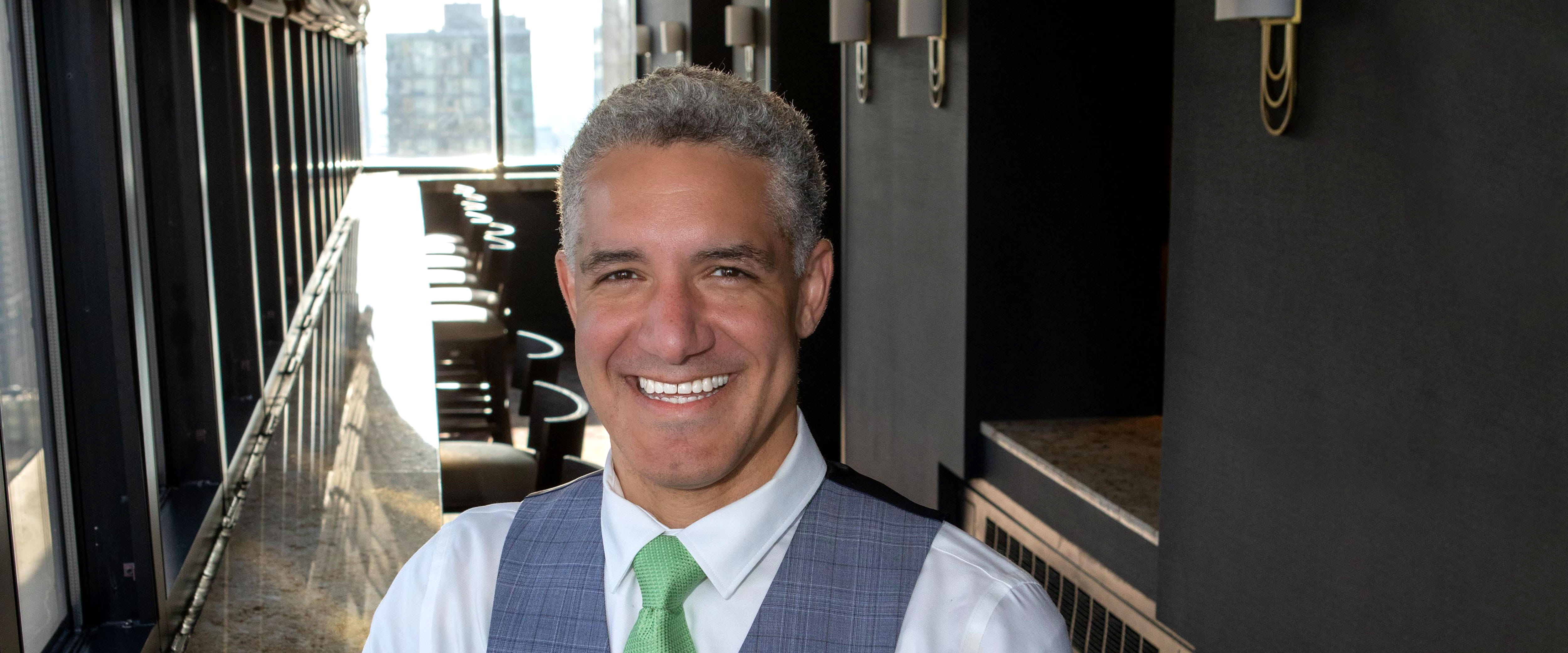 Daniel Anello headshot