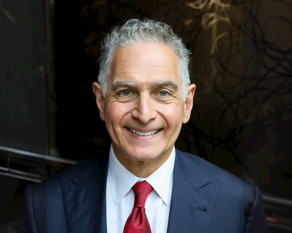 Mark S. Hoplamazian, '89 | The University of Chicago Booth School of Business Mark S. Hoplamazian, '89 | The University of Chicago Booth School of Business