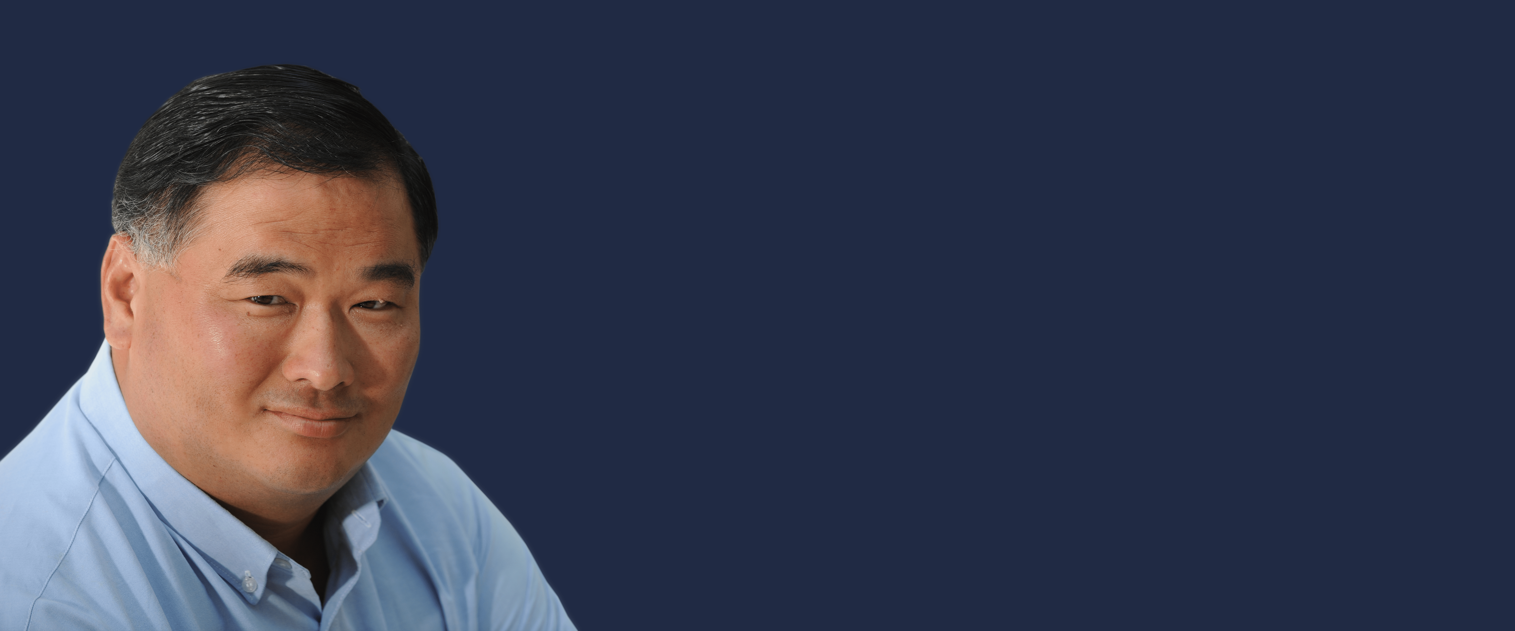 headshot of chang-tai hsieh