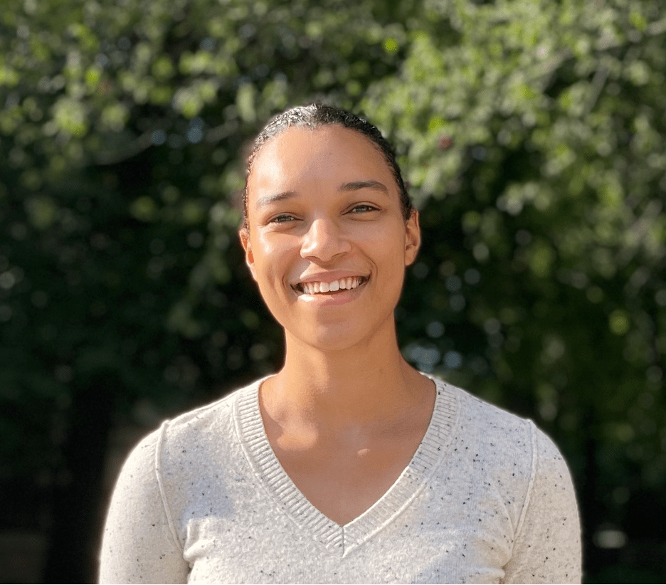 Headshot of Eve Grobman