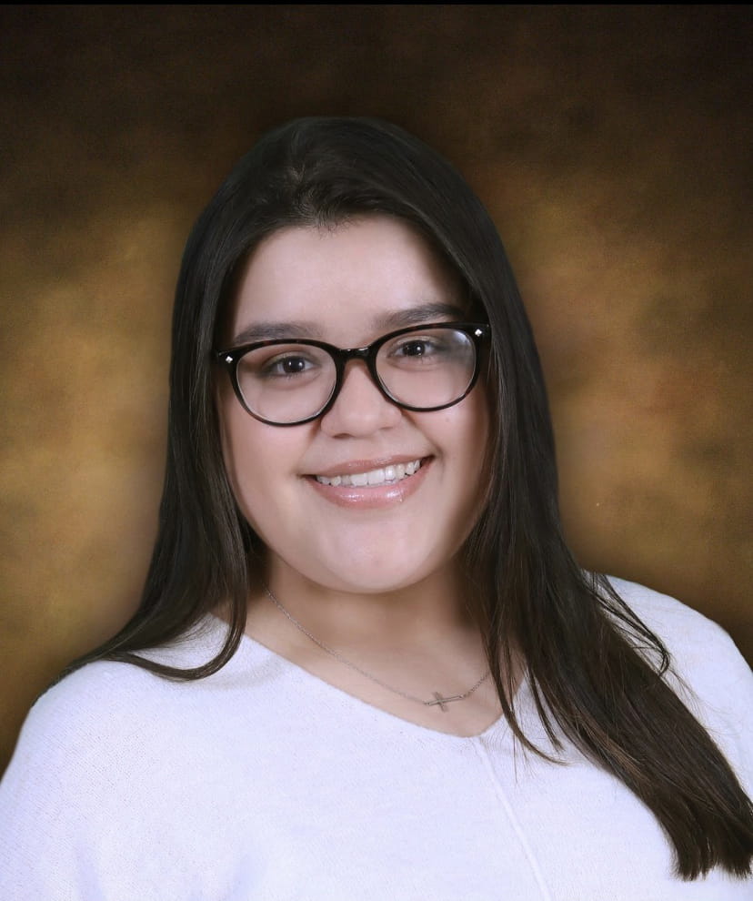 Headshot of Karen Gracia