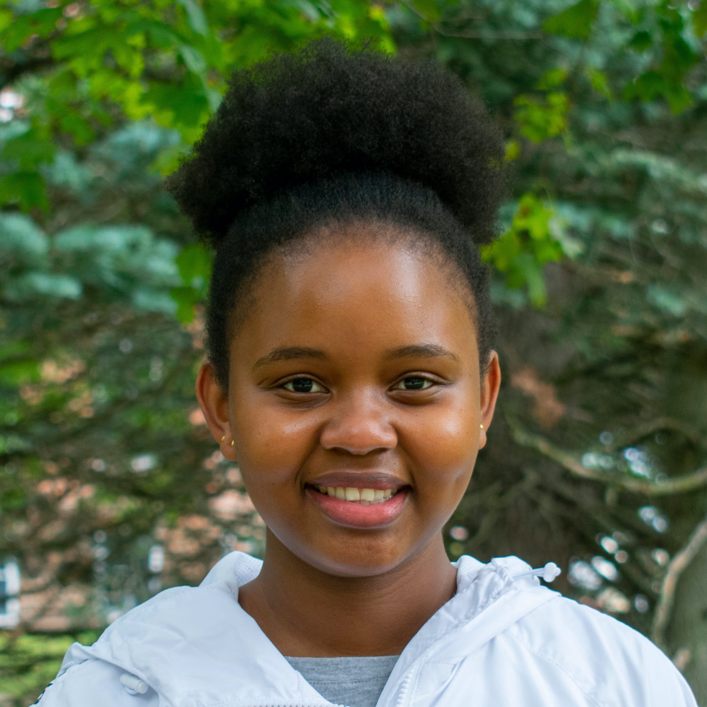 Headshot of Zenani Mabuza