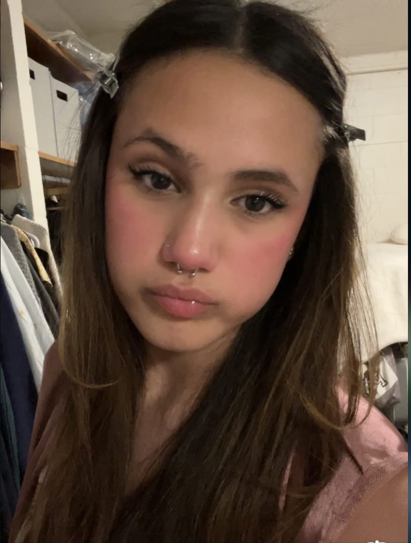 Headshot of Gabriella Nieves