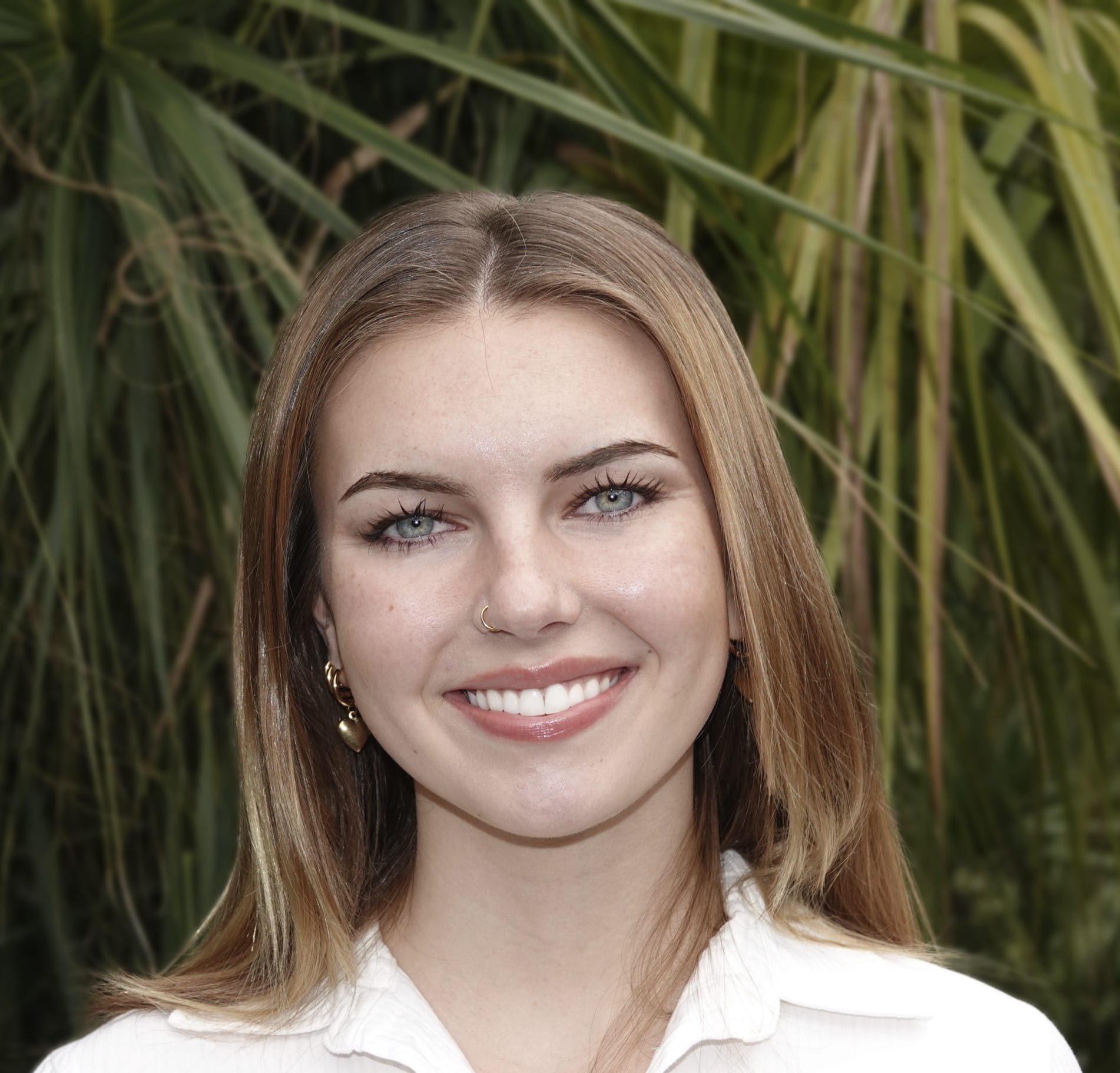 Headshot of Abigail Radisky