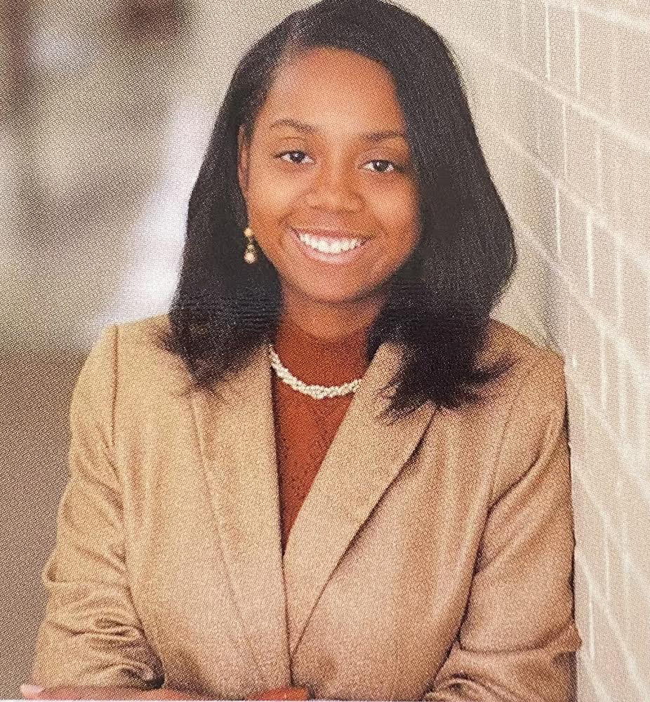 Headshot of Jayda Taylor