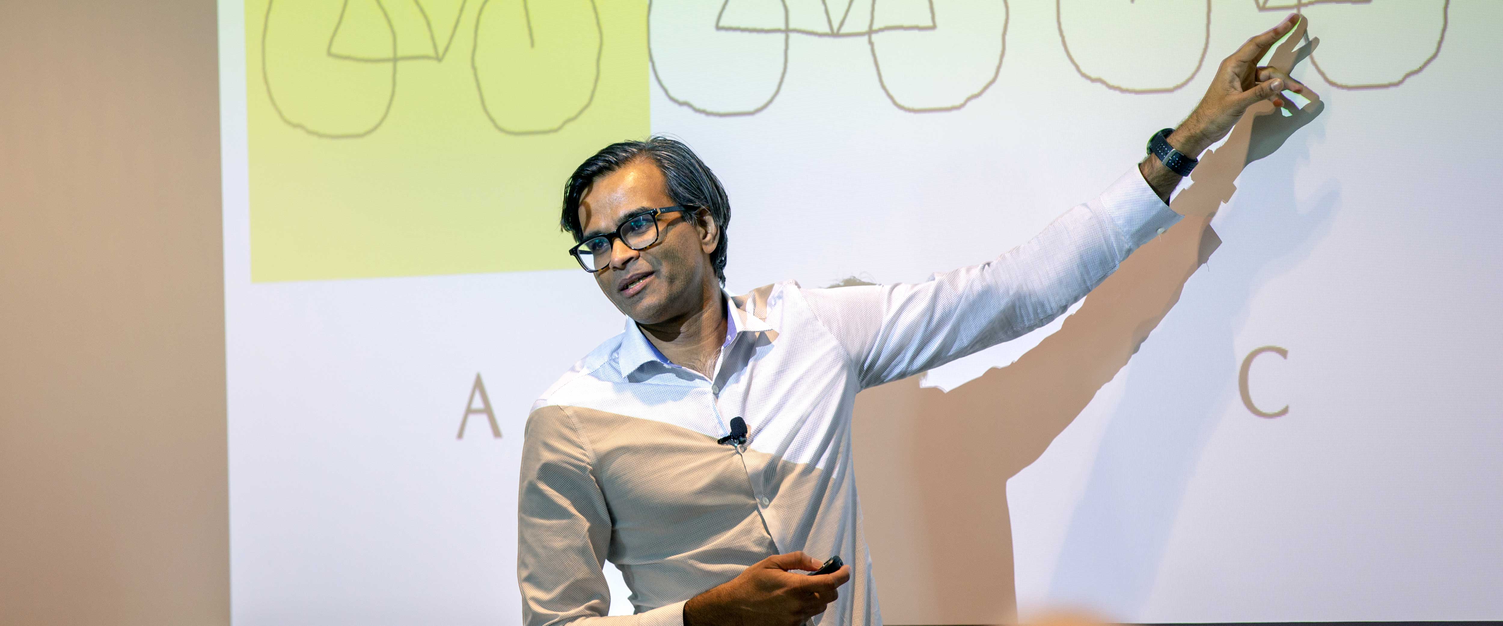 The Booth MBA Academic Experience | The University of Chicago Booth School of Business The Booth MBA Academic Experience | The University of Chicago Booth School of Business