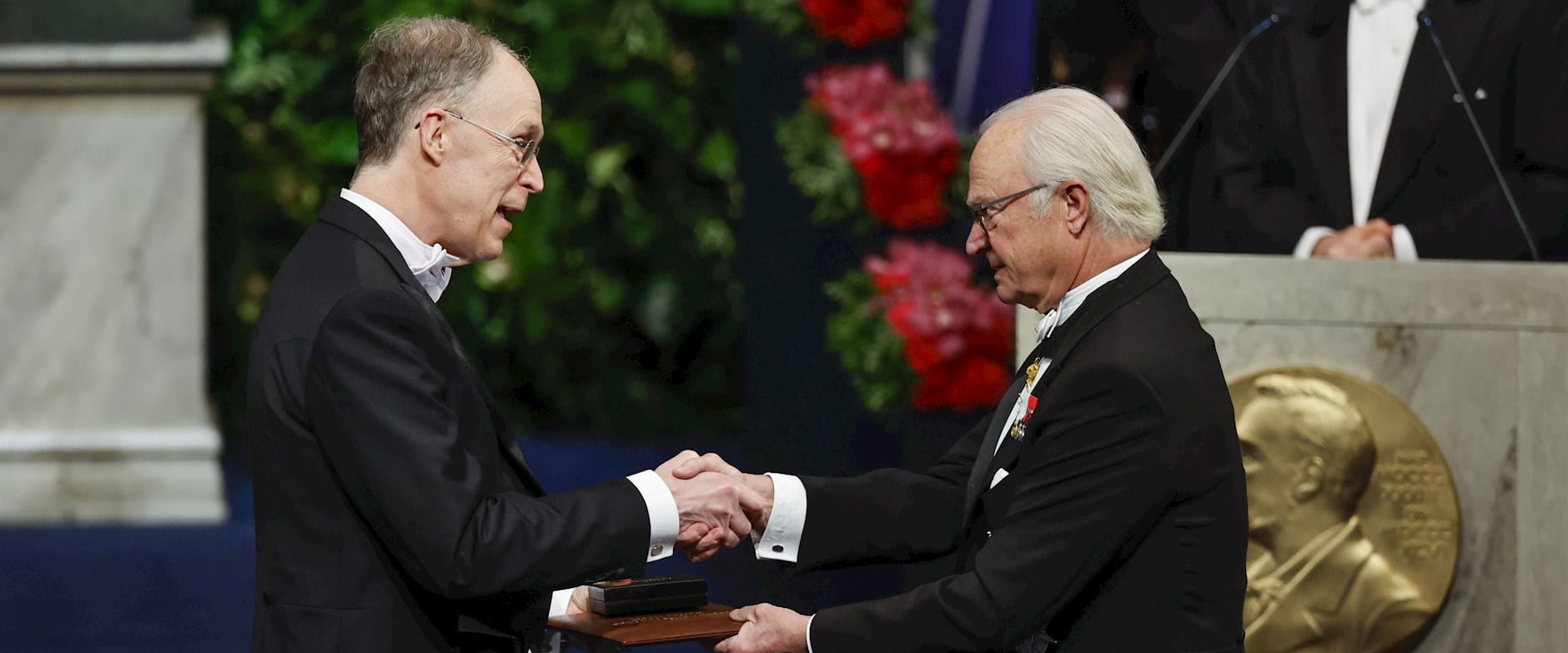 Prof. Douglas W. Diamond accepts the Sveriges Riksbank Prize in Economic Sciences in Memory of Alfred Nobel 2022 during a Dec. 10 award ceremony in Stockholm.