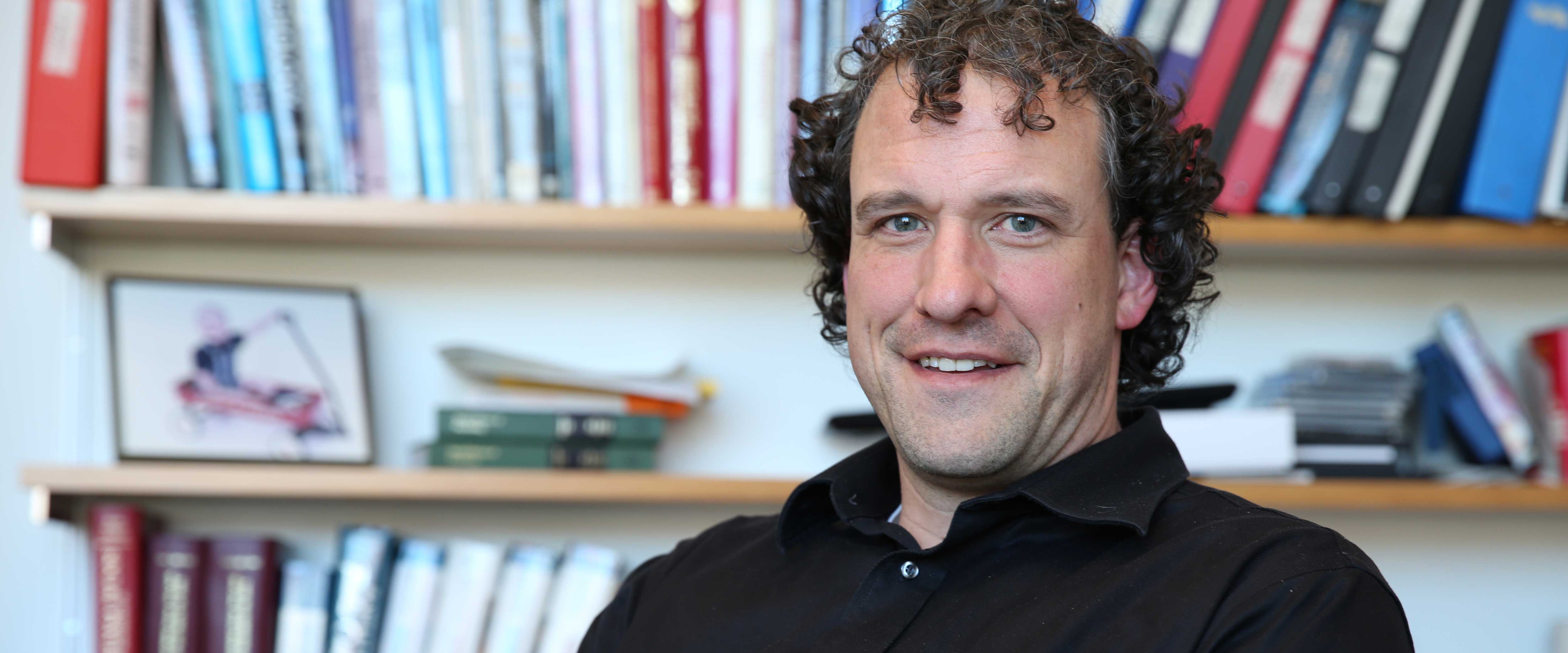 Booth professor Nicholas Epley