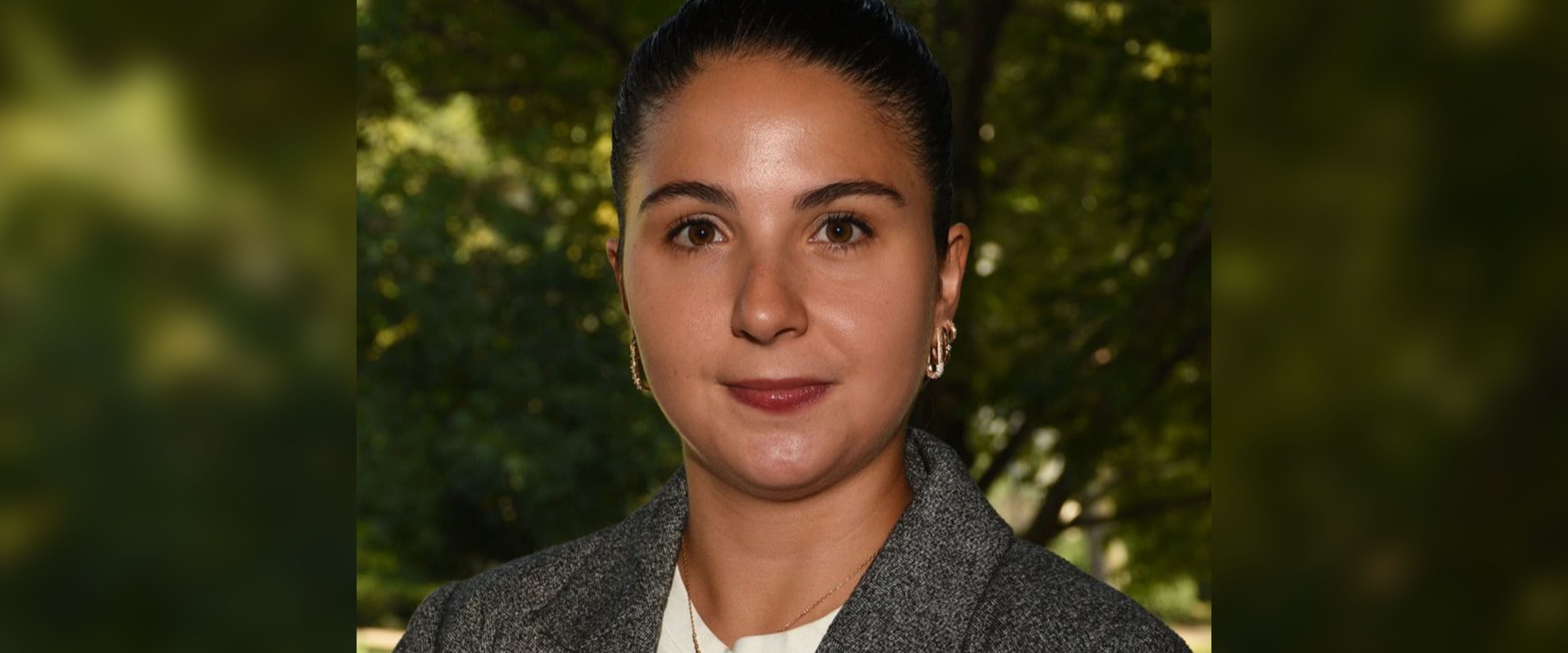 Nehir Mentes headshot