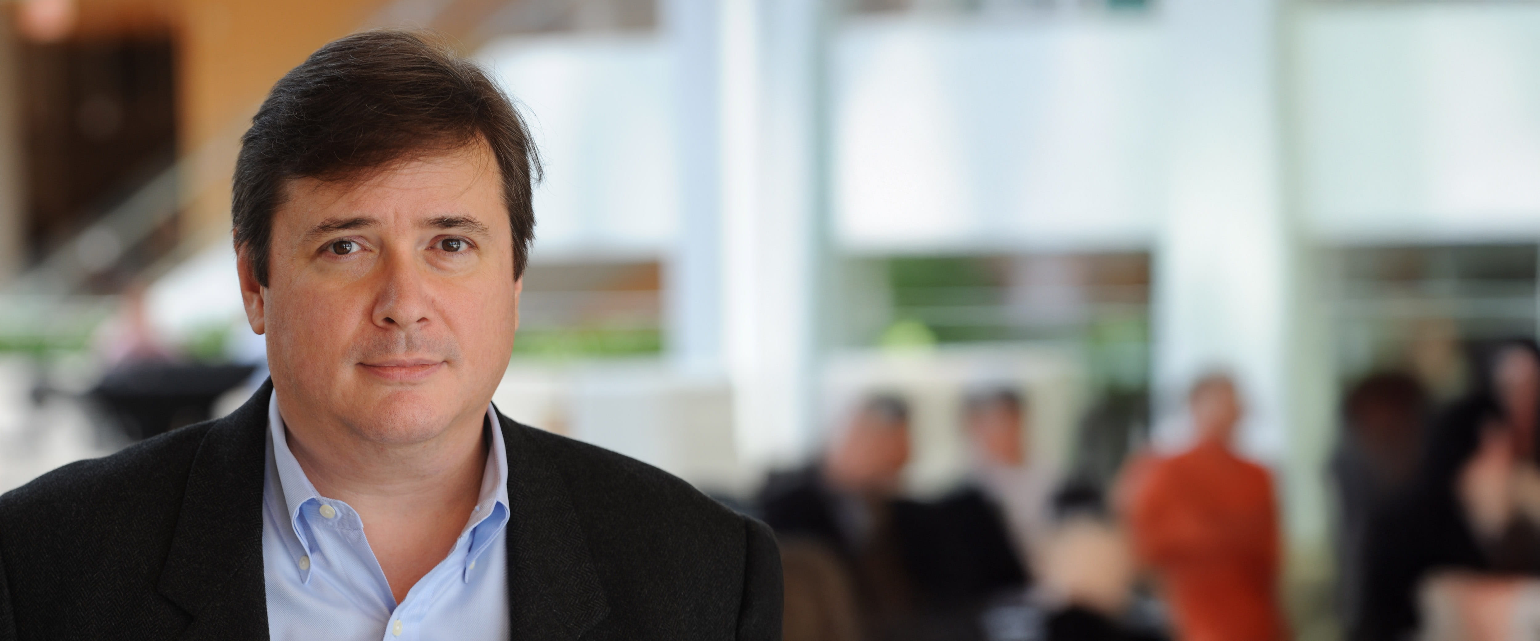 Michael Gibbs Portrait, Chicago Booth Magazine, CBM - Conversations, Alumni