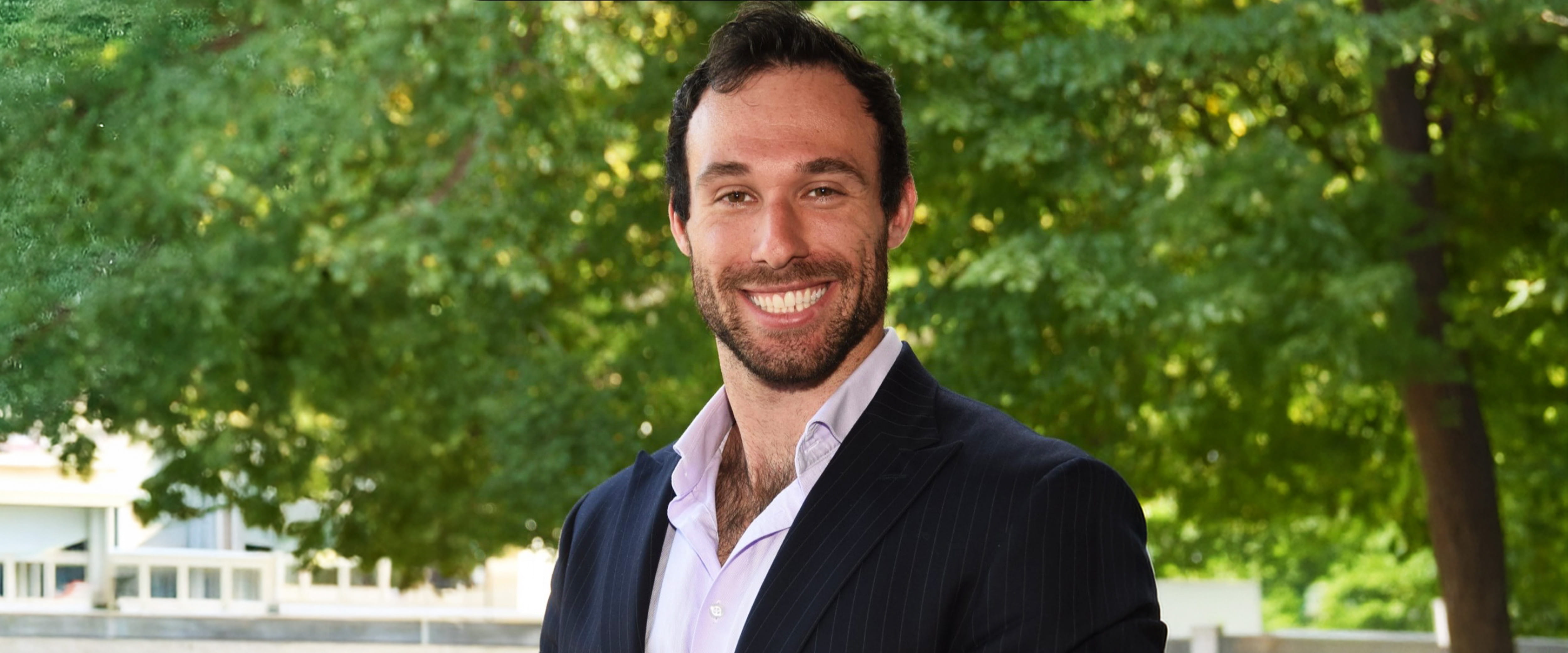 Headshot of Tim Vestuto 