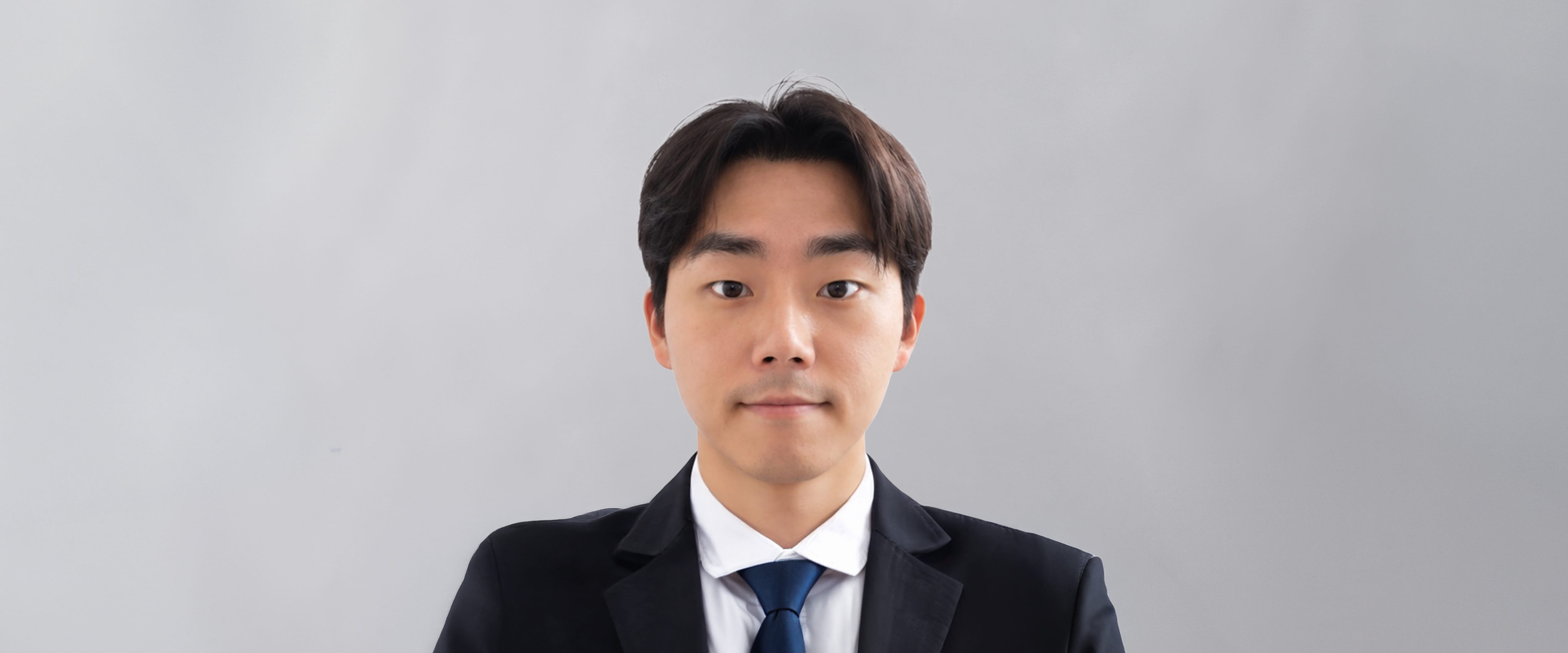 Headshot of Master in Finance Summer intern Kevin Kim.