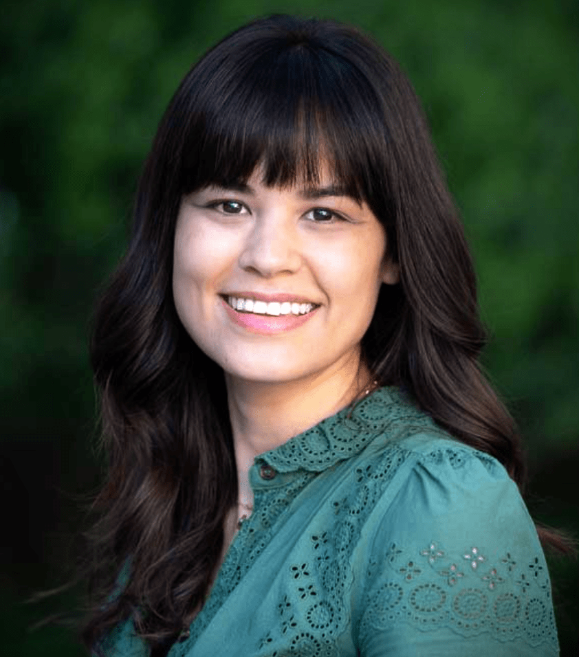 Jennifer Abel headshot