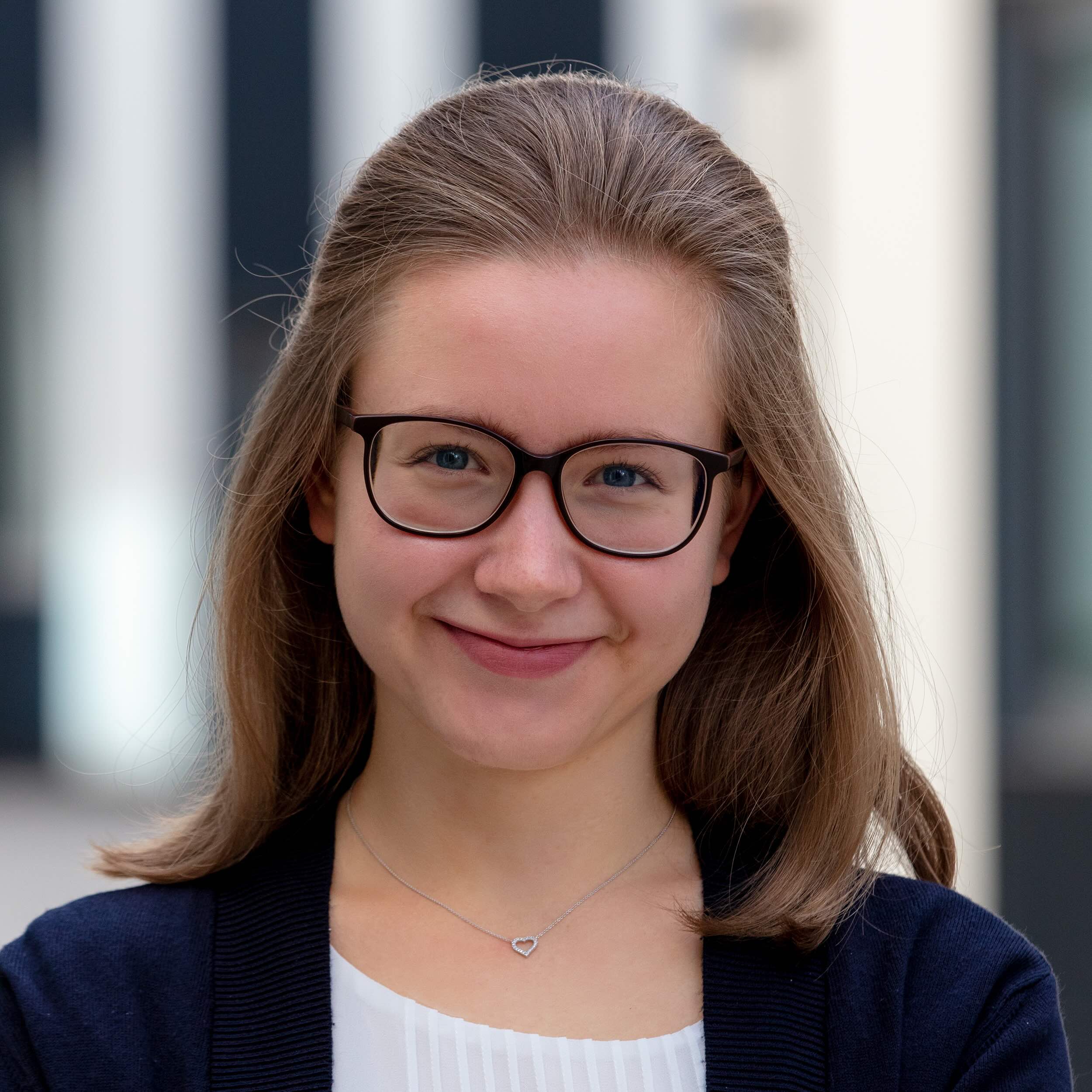 Rosanna-Pottmann headshot