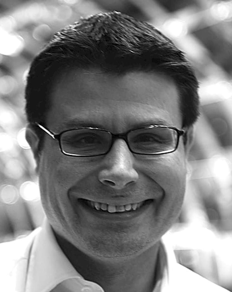 Creating Leadership Development Programs Dr. James Mountford - Executive Education | Chicago Booth